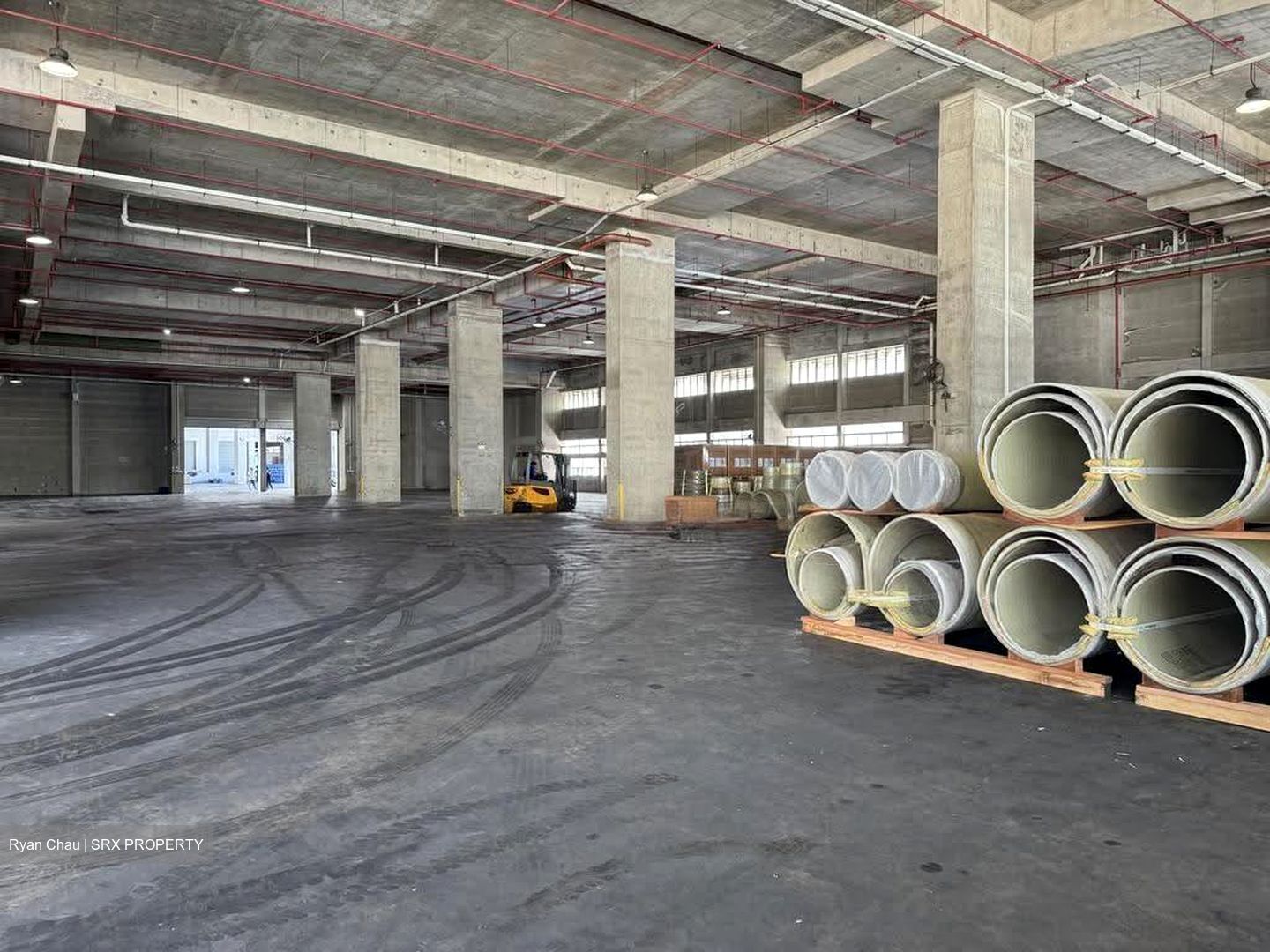 Pandan Road (D22), Factory #630593741
